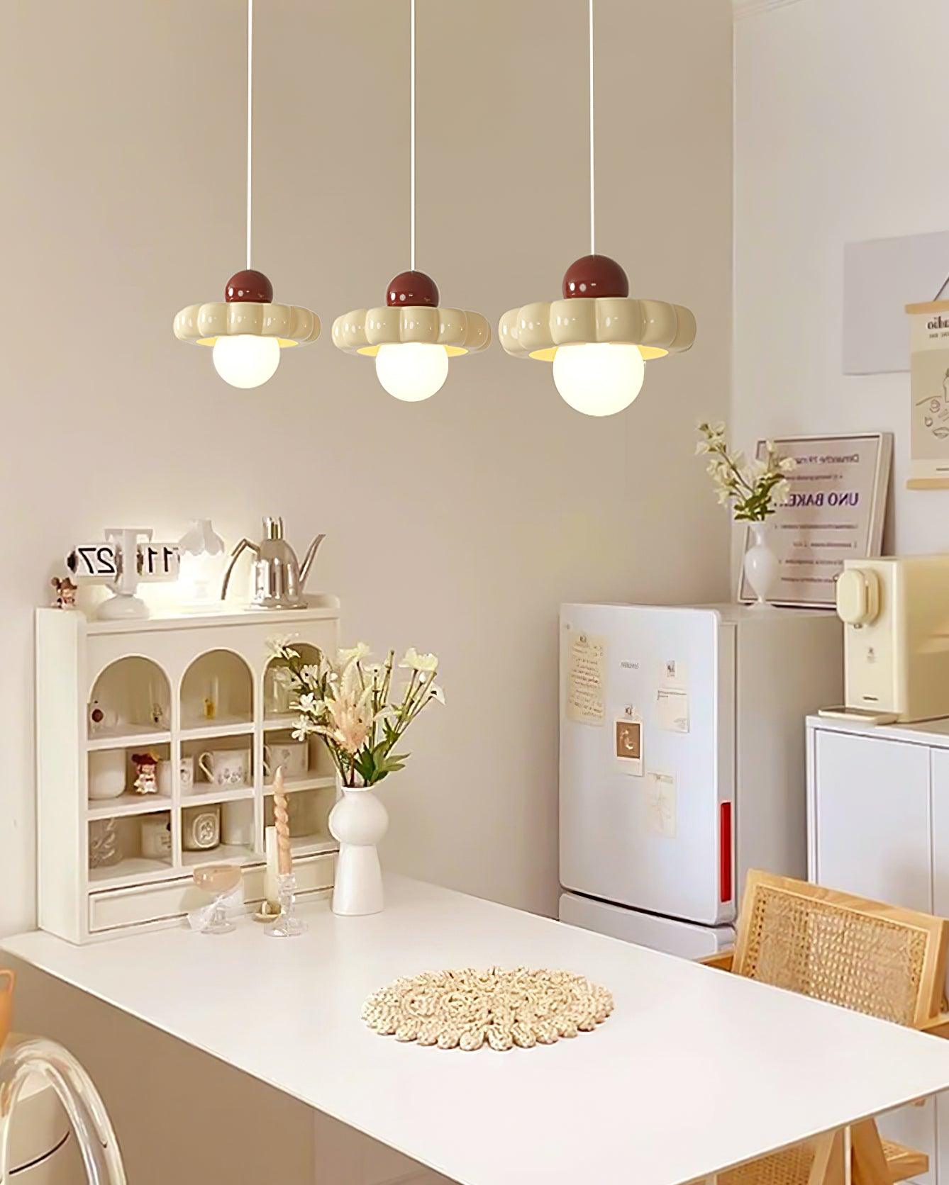 Aria Suspension Crème Mignonne - image 10 | Maison Opale