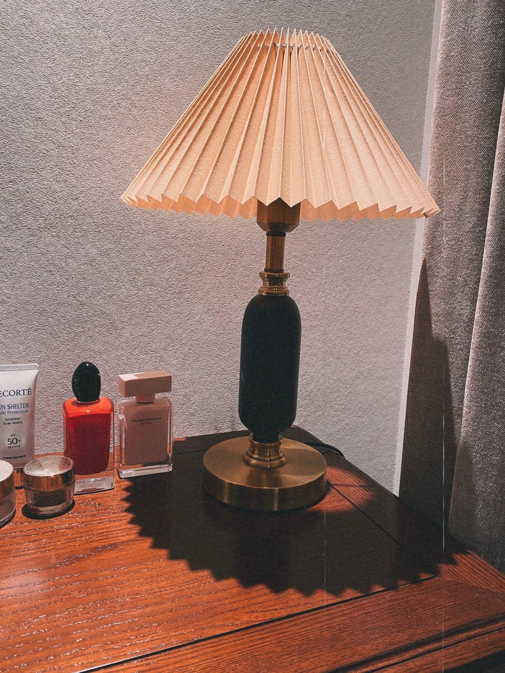 Aurmarila Lampe de Table en Tissu - image 8 | Maison Opale