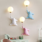 Bear Balloon Applique Murale Ours Ballon Moderne Animale. Blanc/Bleu/Rose. Salon - image 2 | Maison Opale