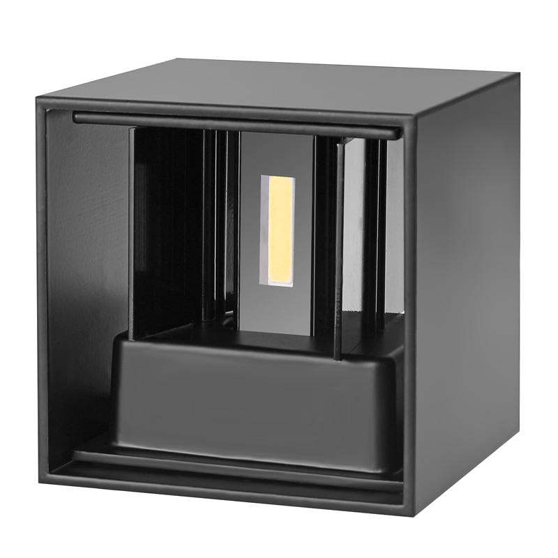 Nexu Applique Murale Carrrée Minimaliste  Intérieur/Extérieur - image 19 | Maison Opale