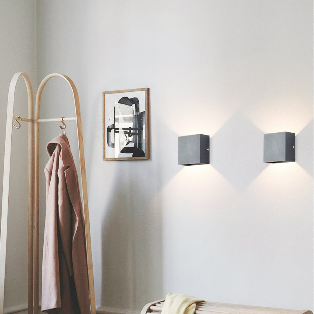 Nexu Applique Murale Carrrée Minimaliste  Intérieur/Extérieur - image 25 | Maison Opale