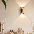 Noxel Applique Murale Simple Noir/Blanc/Or. Cour - image 18 | Maison Opale
