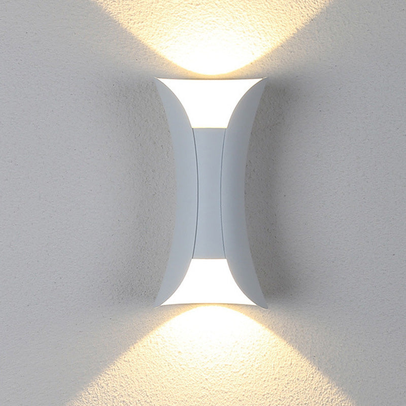 Noxel Applique Murale Simple Noir/Blanc/Or. Cour - image 19 | Maison Opale