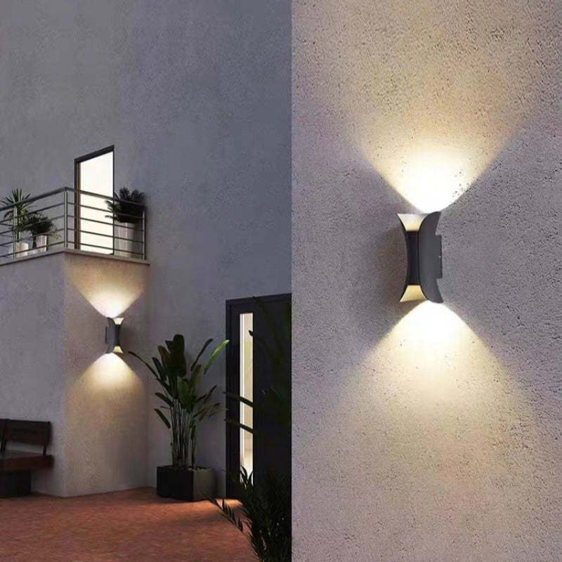 Noxel Applique Murale Simple Noir/Blanc/Or. Cour - image 8 | Maison Opale