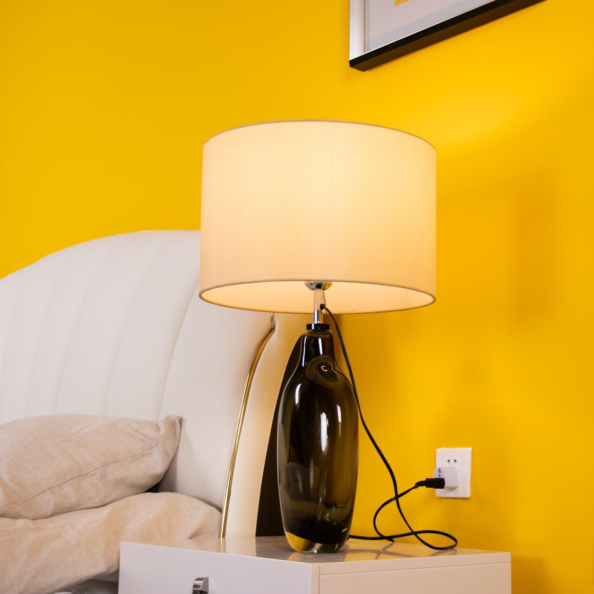 Otheain Lampe de Table en Cristal et Tissu - image 8 | Maison Opale