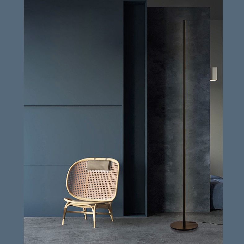 Ray Simple Linéaire LED Lampadaire Or Noir Métal Gel de Silice Salon Chambre - image 12 | Maison Opale
