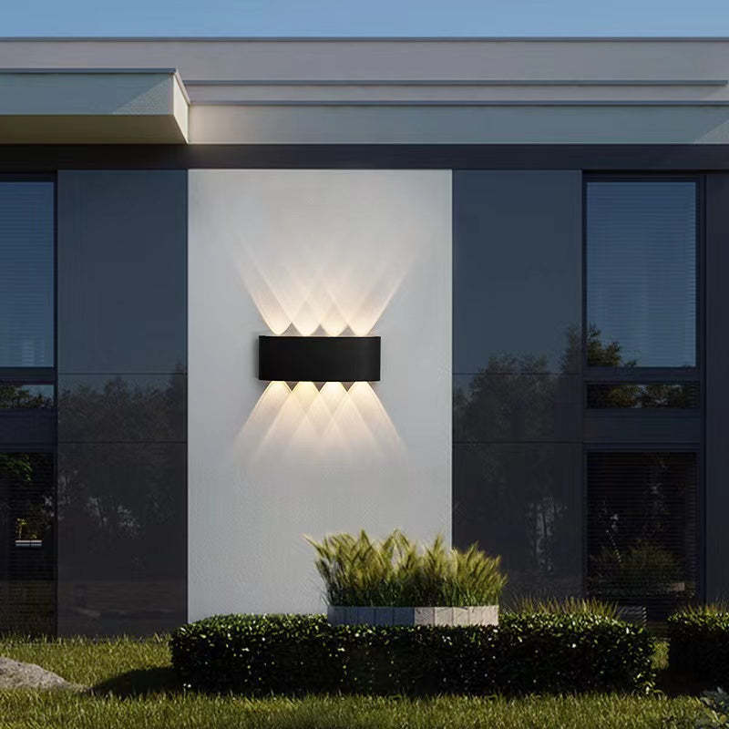 Tronix Applique Murale Rectangulaire Moderne  Noir/Blanc. Corridor - image 16 | Maison Opale
