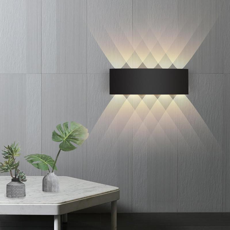 Tronix Applique Murale Rectangulaire Moderne  Noir/Blanc. Corridor - image 8 | Maison Opale